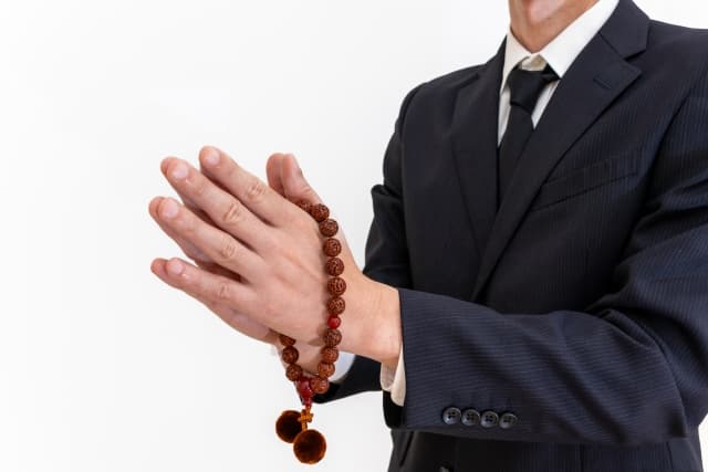 法事とは？法要との違いって何？香典まで含めて徹底解説