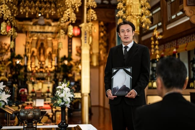 喪主の決め方から役割・マナーまで徹底解説！円滑な葬儀の進め方