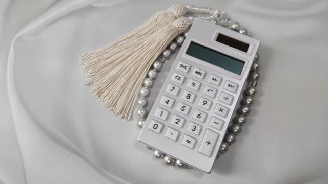 葬儀社のコストを抑える方法