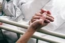 終末期医療（ターミナルケア）とは？判断基準と患者を支えるケア内容