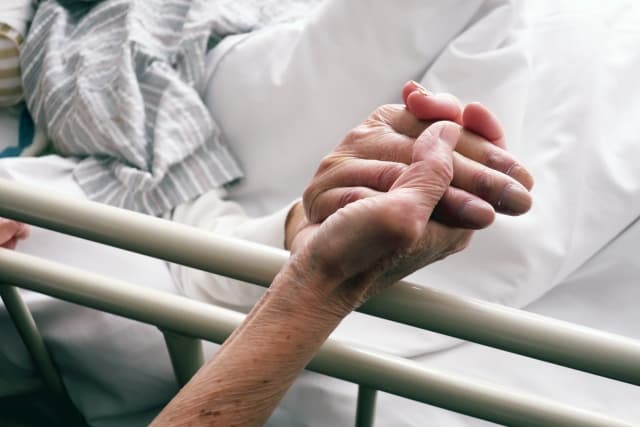 終末期医療（ターミナルケア）とは？判断基準と患者を支えるケア内容