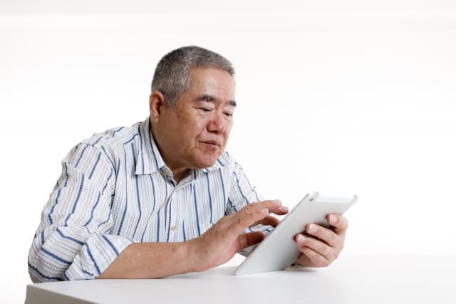 身近な人が亡くなったときの相続手続き完全ガイド