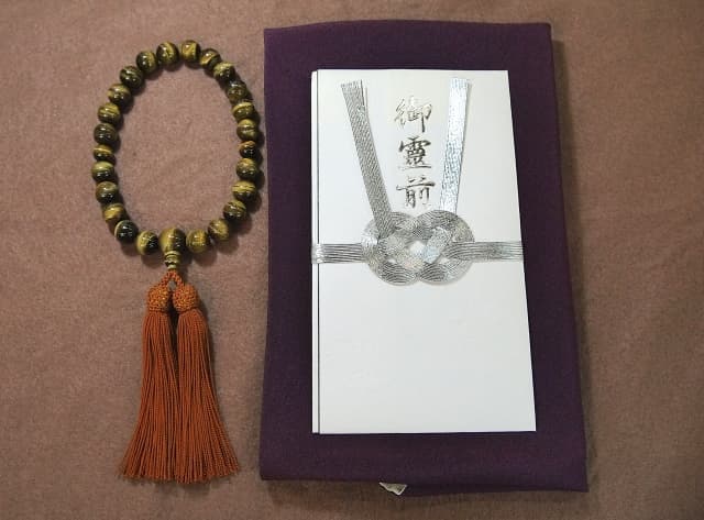 戒名の値段はいくら？価格の相場と選び方ガイド