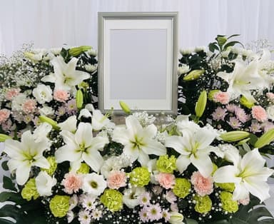 遺影とは何か？後悔しないための準備・選び方・処分法ガイド