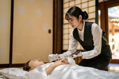 「おくりびと」とは?映画で注目を集めた職業「納棺師」を徹底解説